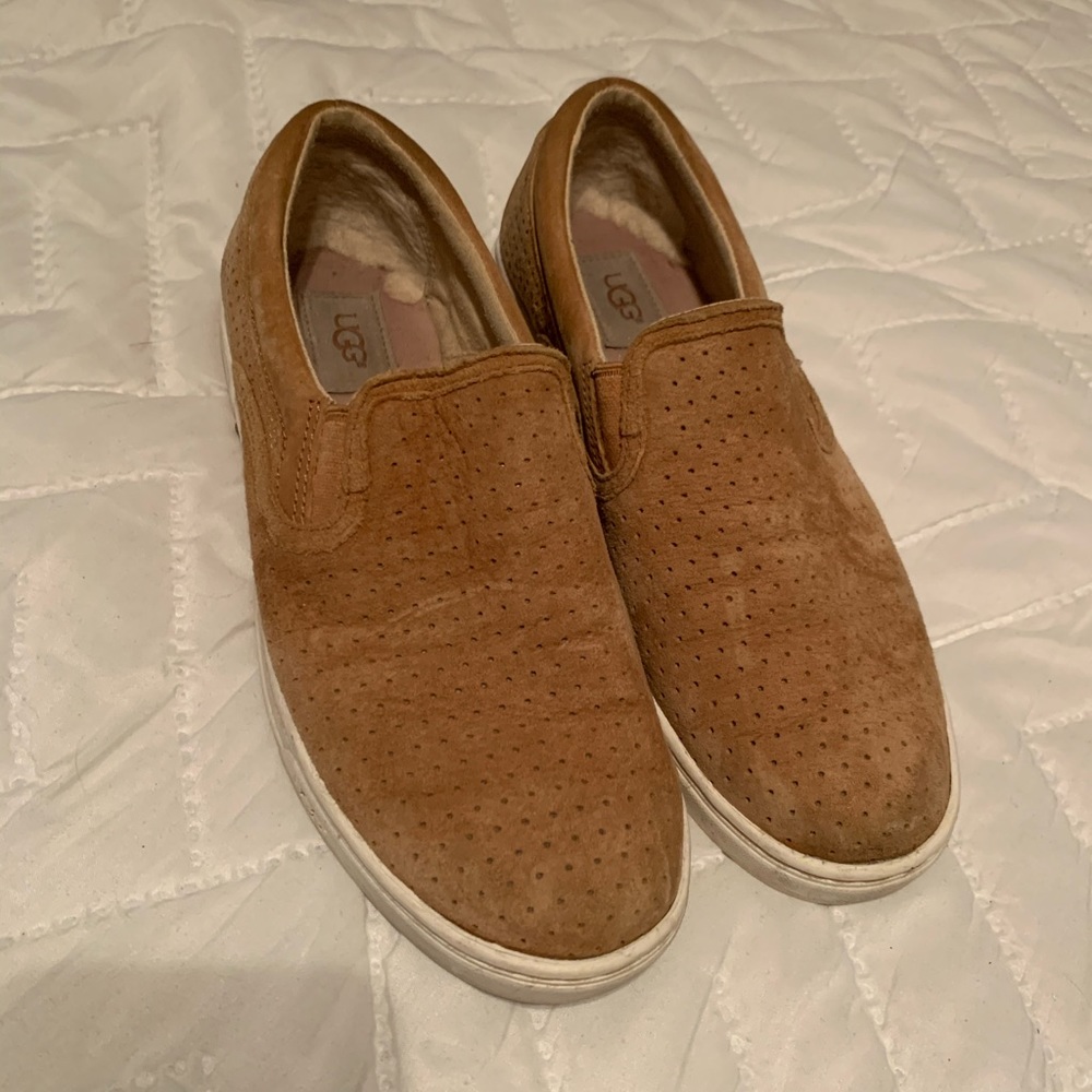 Ugg Slides
